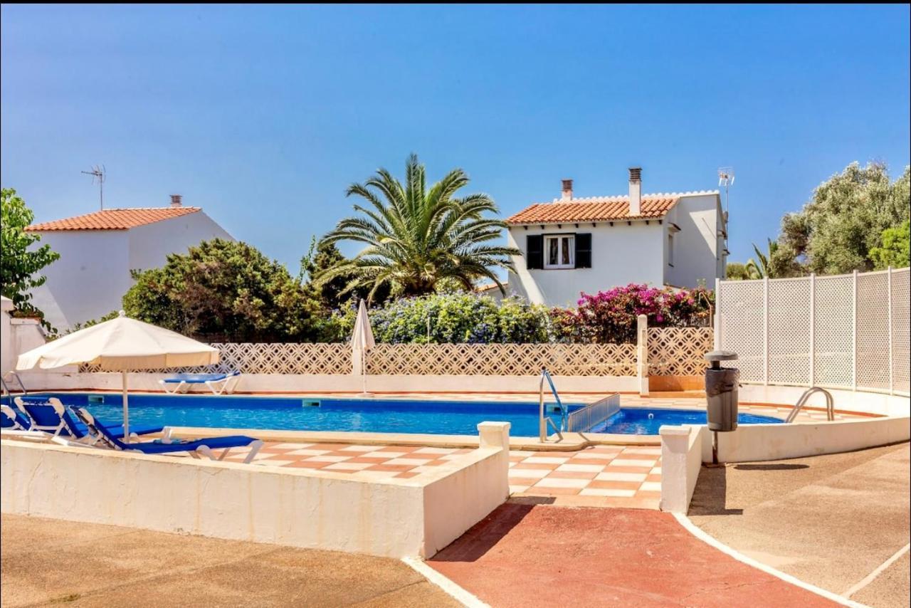 Bonito Apartamento Con Terraza, Jardin Y Piscina Cala'N Bosch  Exterior foto
