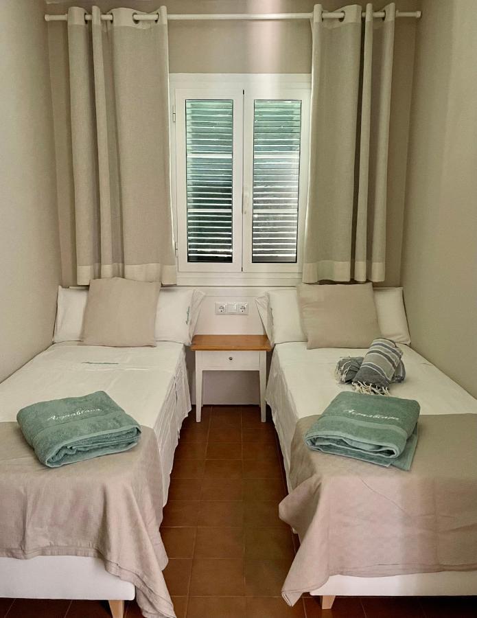 Bonito Apartamento Con Terraza, Jardin Y Piscina Cala'N Bosch  Exterior foto
